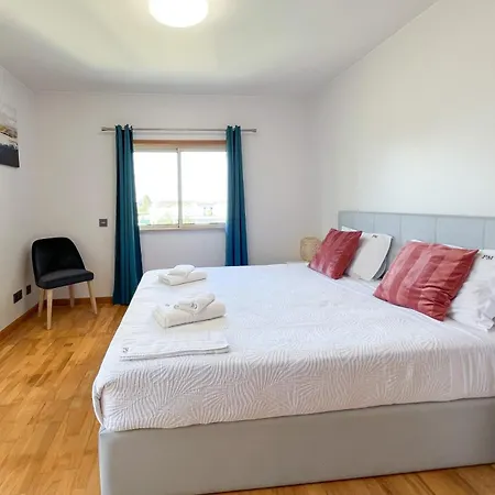 ヴィラ Fantastic Villa, Private Pool, Bbq, Ac And Wi-fi *