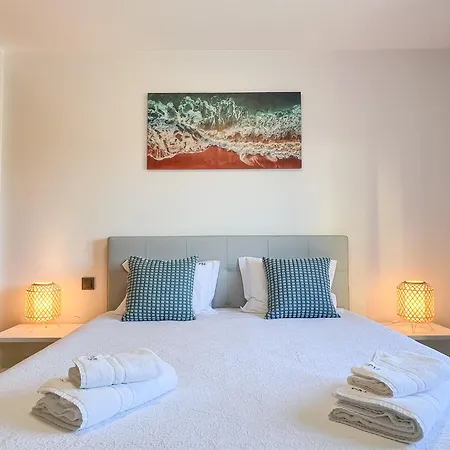 Fantastic Villa, Private Pool, Bbq, Ac And Wi-fi Villa