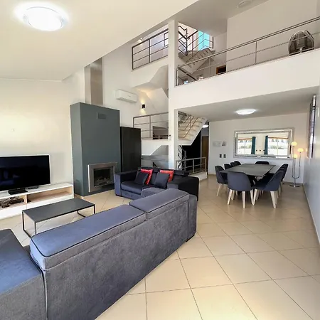 Villa Fantastic Villa, Private Pool, Bbq, Ac And Wi-fi