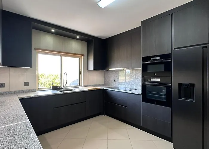 Fantastic Villa, Private Pool, Bbq, Ac And Wi-fi ヴィラ クアルテイラ