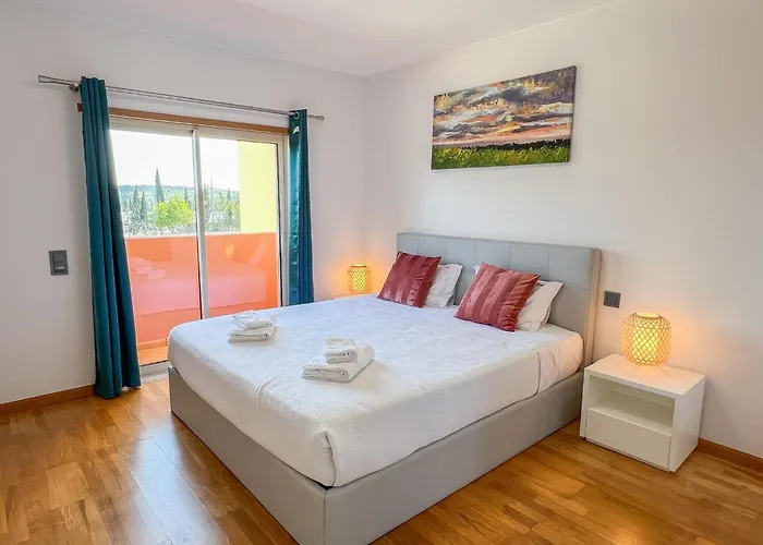 Fantastic Villa, Private Pool, Bbq, Ac And Wi-fi * クアルテイラ