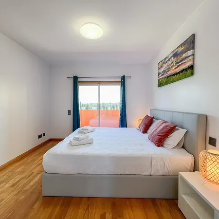 Fantastic Villa, Private Pool, Bbq, Ac And Wi-fi