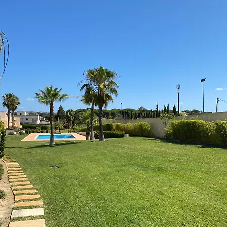 Villa Fantastic Villa, Private Pool, Bbq, Ac And Wi-fi Quarteira