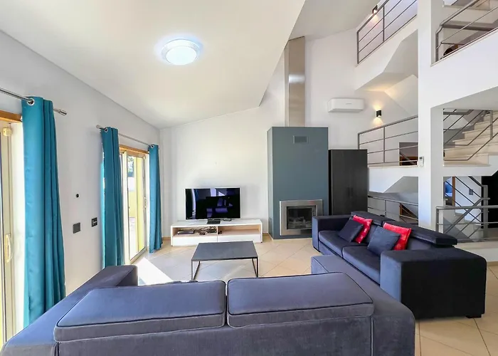 Fantastic Villa, Private Pool, Bbq, Ac And Wi-fi 빌라